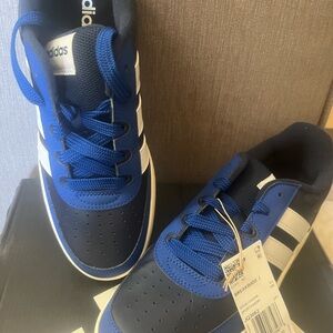 Adidas Men's Blue and White Sneakers